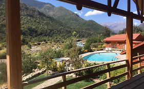 Los Quenes River Lodge